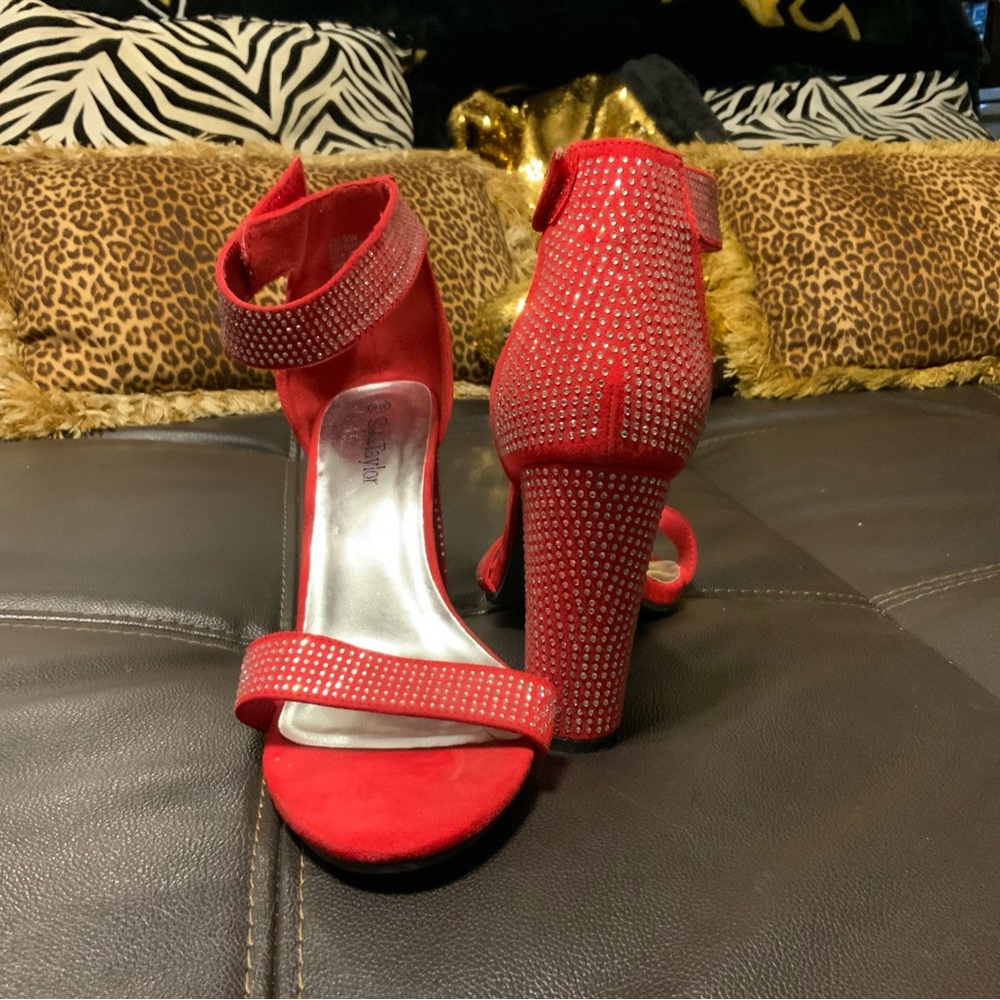 Sophia Taylor Block High Heels Ankle Strap Sexy Open Toe Shoes